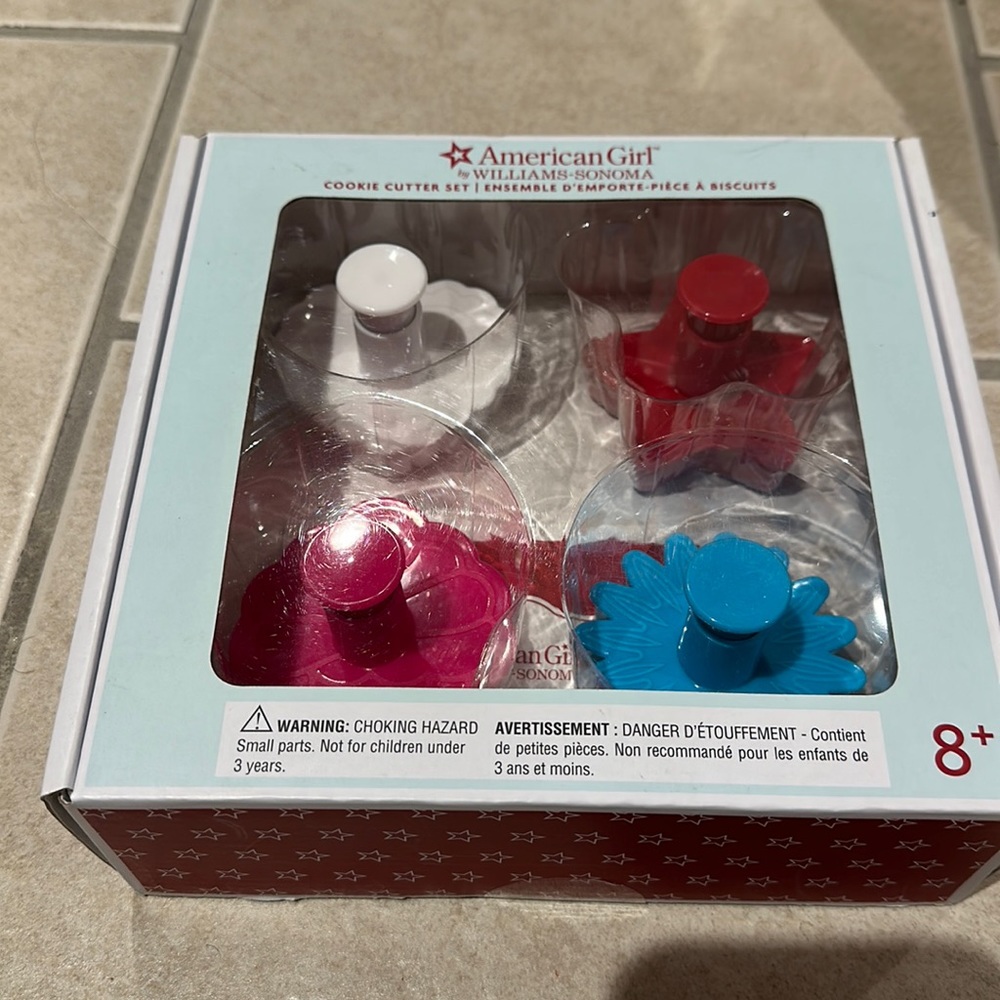 American Girl Cookie Cutter Set of 4 Cutters NWT